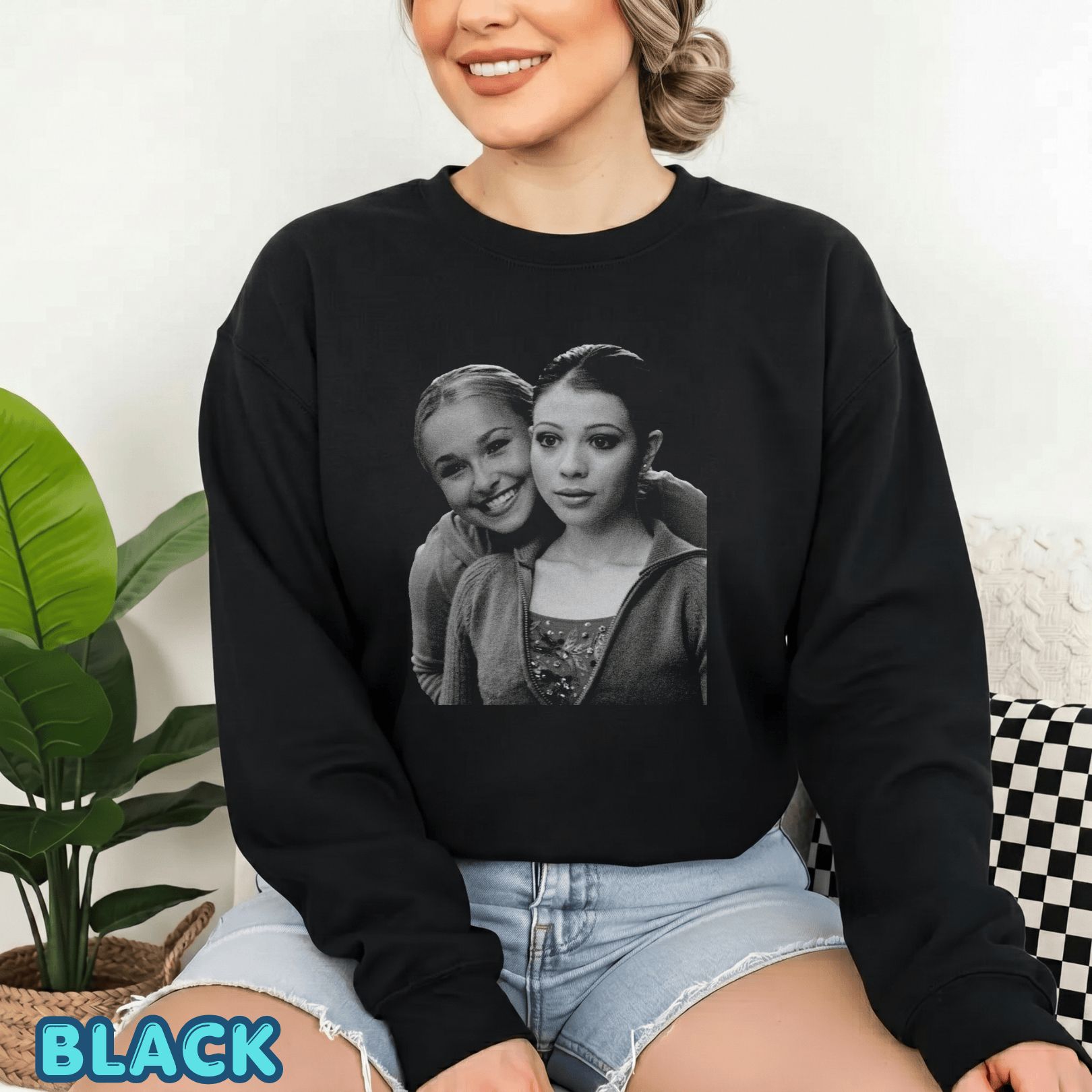 Michelle Trachtenberg and Hayden Panettiere Ice Pincess 2005 movie shirts - Image 5