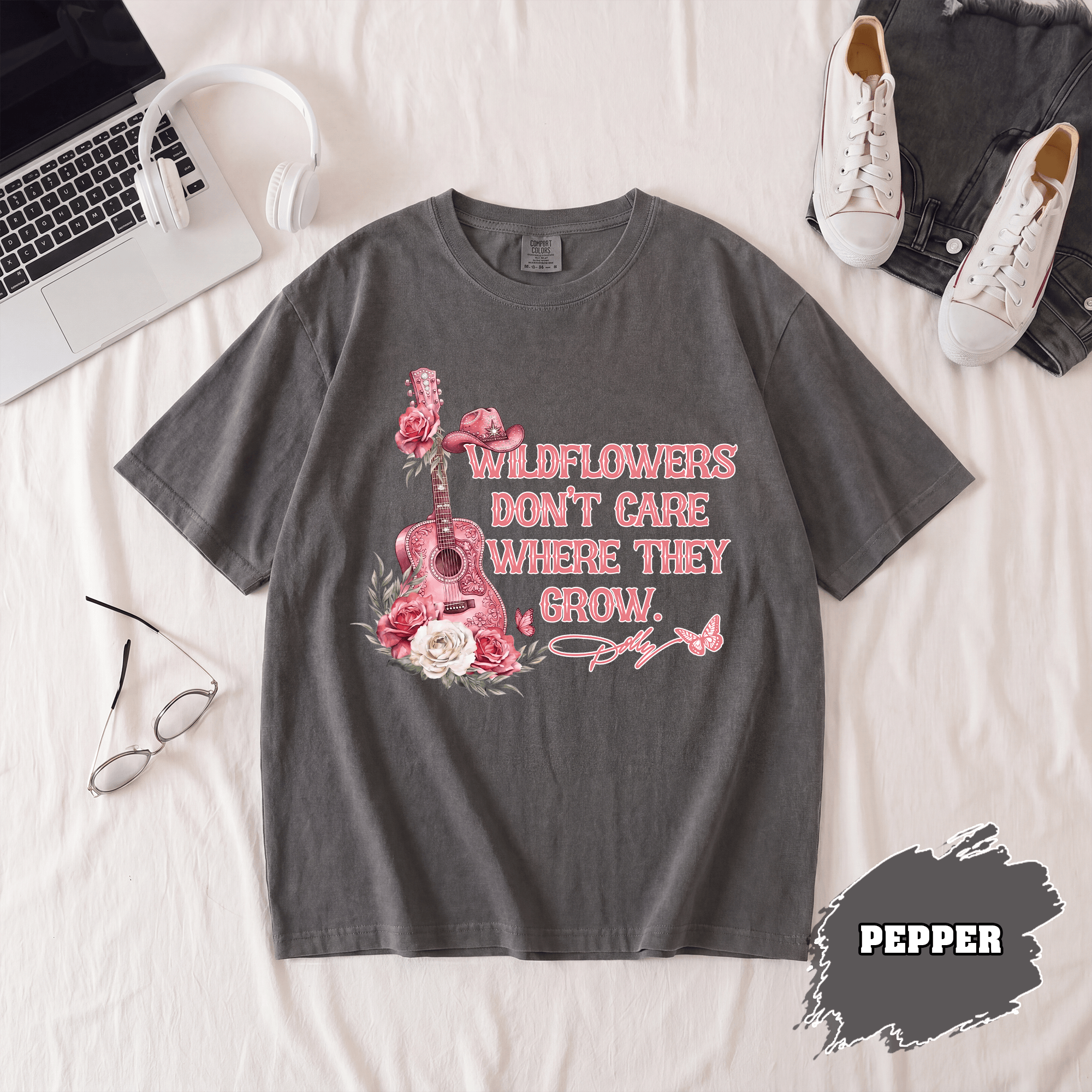 BN - Wildflowers Don't Care Where They Grow T-shirt, Dolly Parton Tee - Image 4