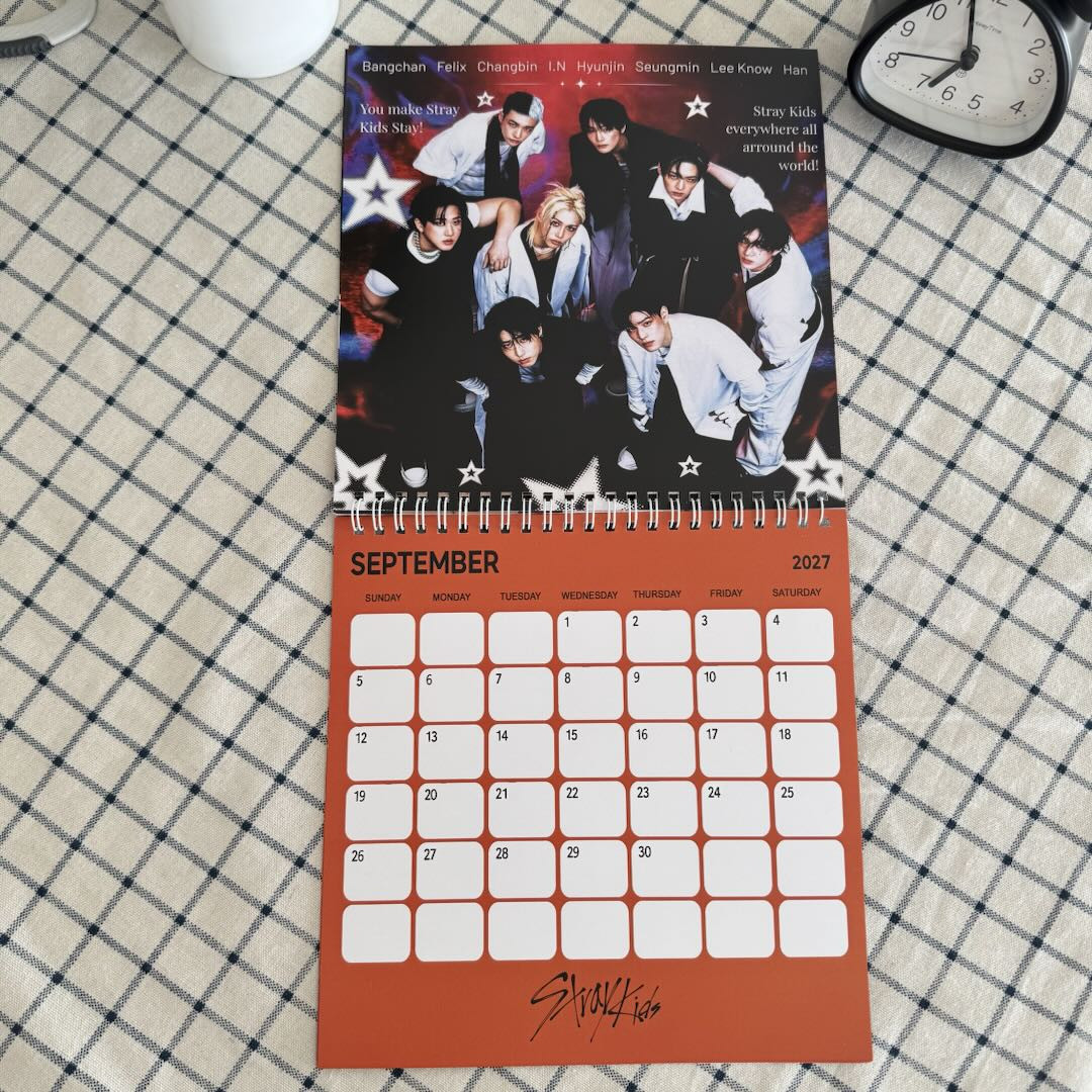 AT - Straykids 2027 Wall Calendar - Image 3