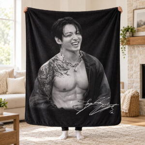 TT - JUNGKOOK BTS Fleece Blanket, Soft Fleece, KPOP Retro Bedroom Decor